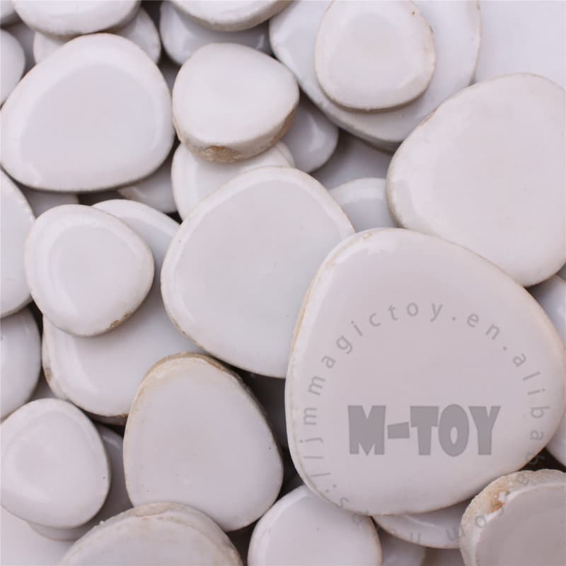 White Pebble Shape Ceramic Mosaic CDG101