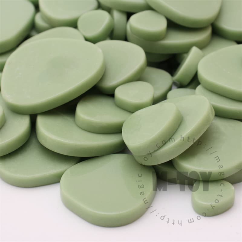 Green Pebbles Glass Mosaic PE-SS42