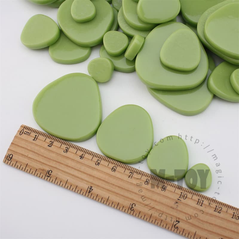 Green Pebbles Glass Mosaic PE-SS47
