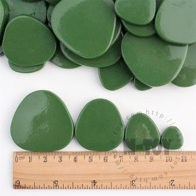 Green Pebbles Glass Mosaic PE-SS44