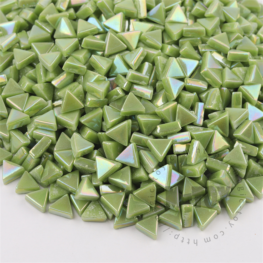 Green Mini Triangle Glass Mosaic 10SJI47